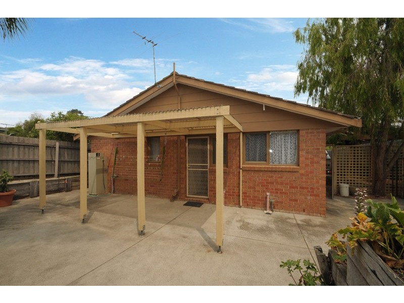 11 Alter Court, Skye VIC 3977