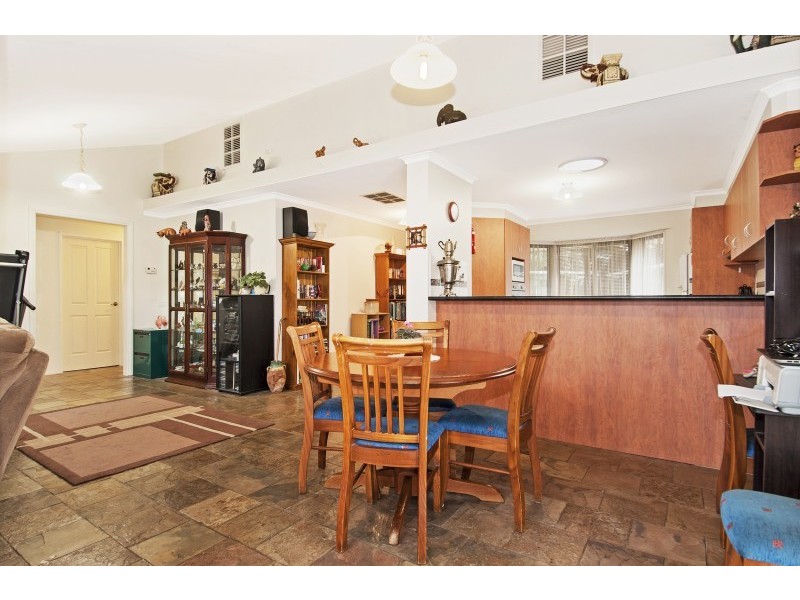 24 Cicada Court, Carrum Downs VIC 3201