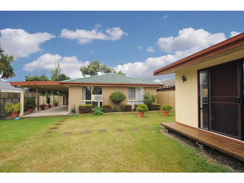 2 Lewin Street, Carrum Downs VIC 3201