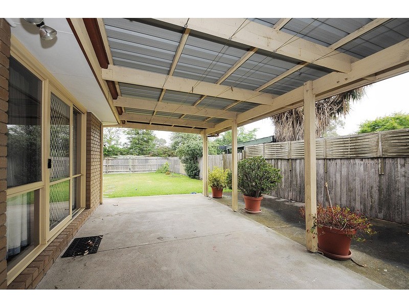 2 Lewin Street, Carrum Downs VIC 3201