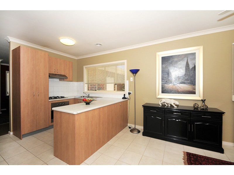 4/55 McClelland Drive, Skye VIC 3977