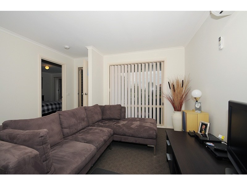 11/11 Coco Pde, Skye VIC 3977