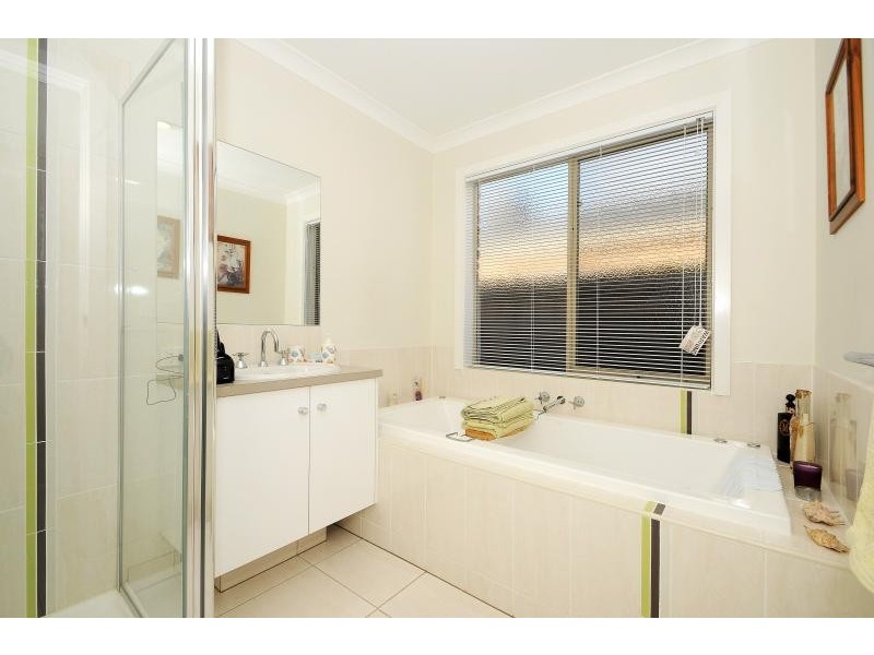 9 David Close, Skye VIC 3977