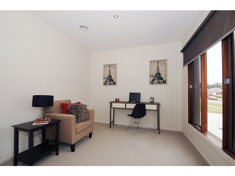 1 Spring Hill Road, Langwarrin VIC 3910