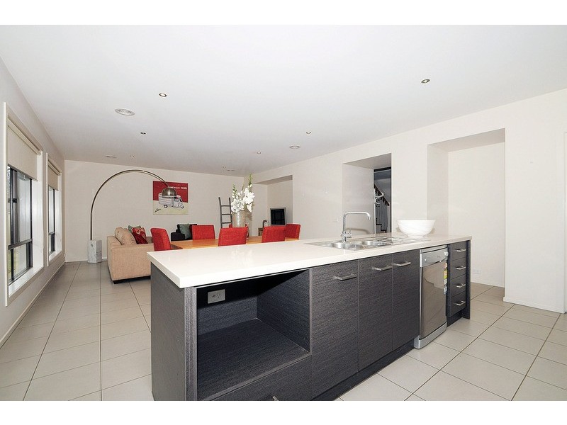1 Spring Hill Road, Langwarrin VIC 3910