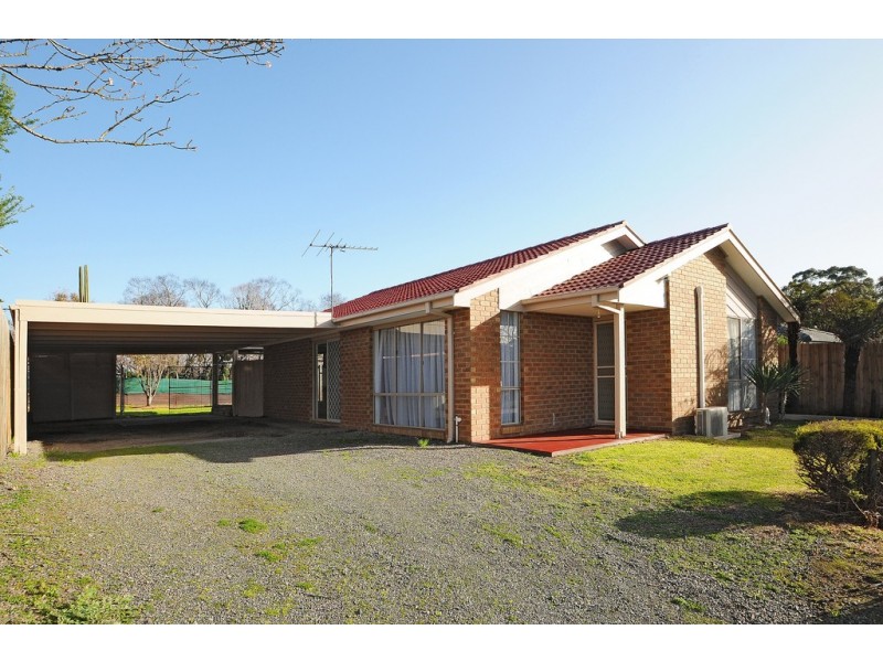 41 Darnley Drive, Skye VIC 3977