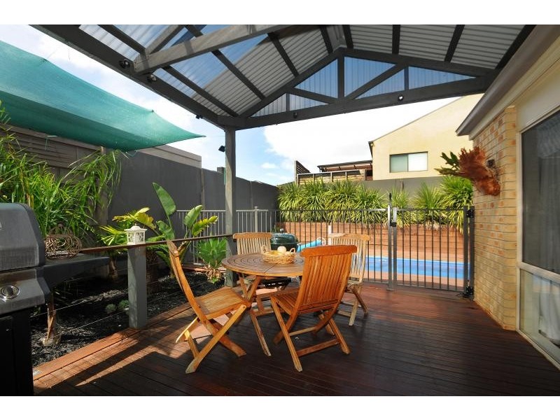 13 Emerald Rise, Skye VIC 3977