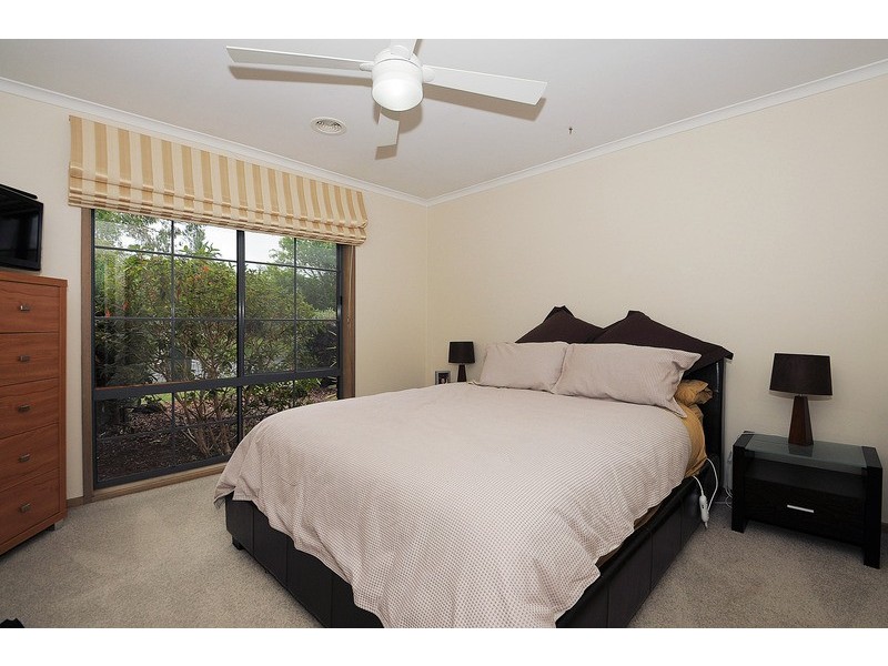 6 Fieldlark Court, Carrum Downs VIC 3201