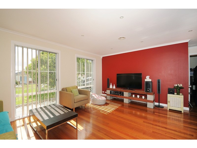 1 Wisteria Court, Skye VIC 3977