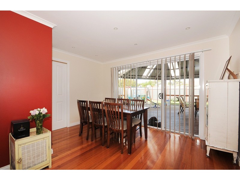1 Wisteria Court, Skye VIC 3977