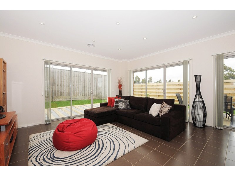 1/175 Rosebank Drive, Cranbourne North VIC 3977