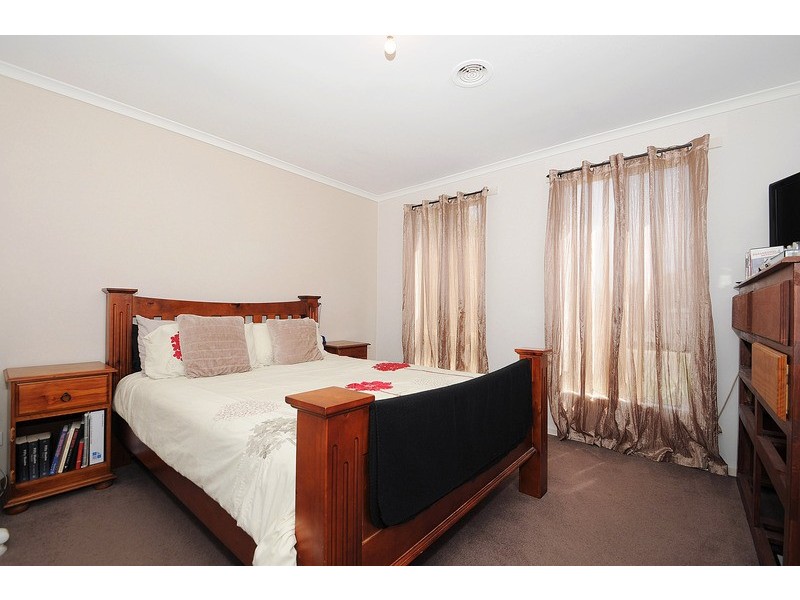 5 Esta Court, Carrum Downs VIC 3201