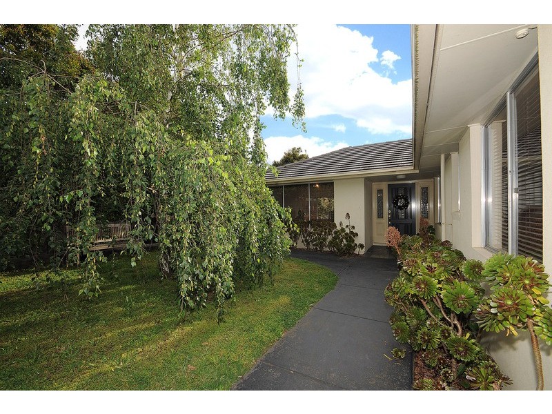 44 Ithaca Road, Frankston South VIC 3199