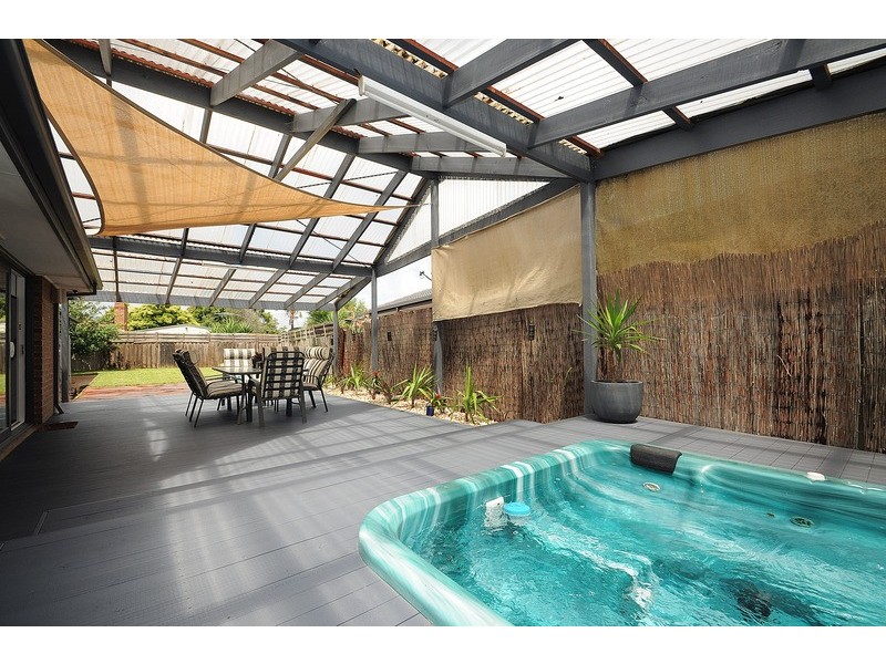 218 McCormicks Road, Skye VIC 3977