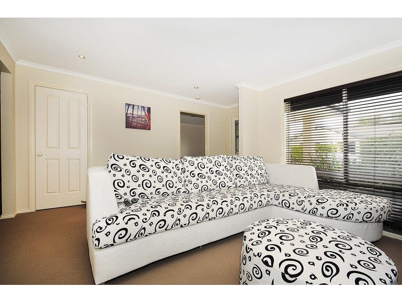 18 Oasis Court, Patterson Lakes VIC 3197