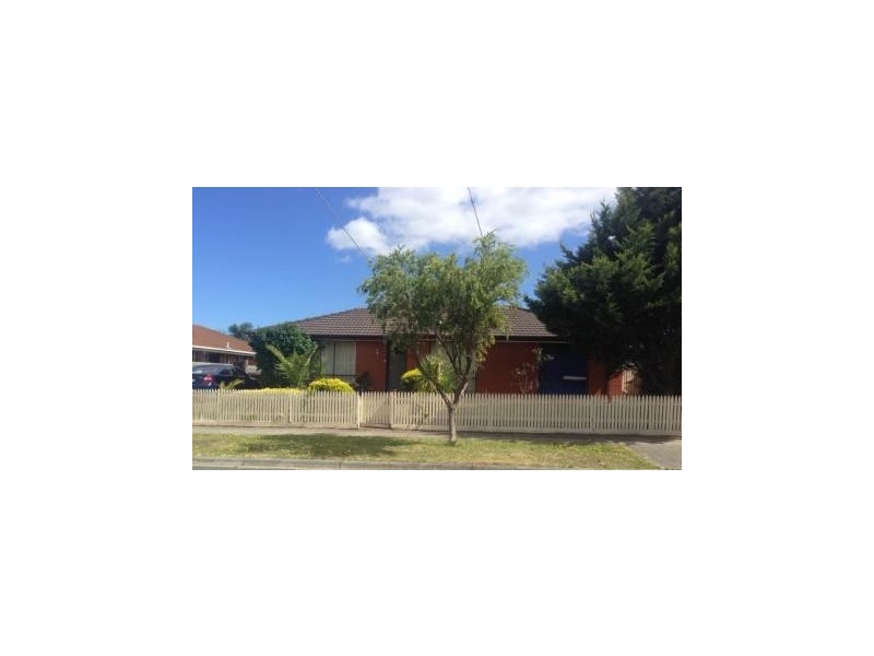 173 Lyrebird Drive, Carrum Downs VIC 3201