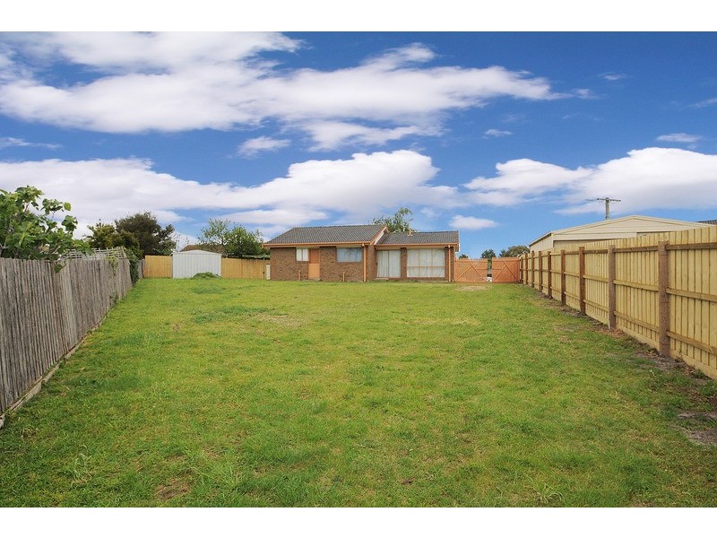 6 Raquel Court, Carrum Downs VIC 3201