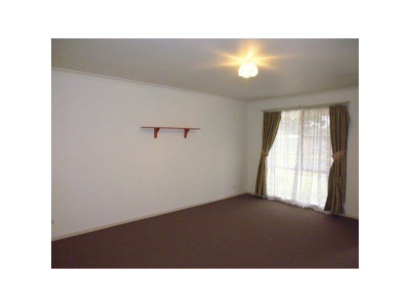 44 Oberon Drive, Carrum Downs VIC 3201