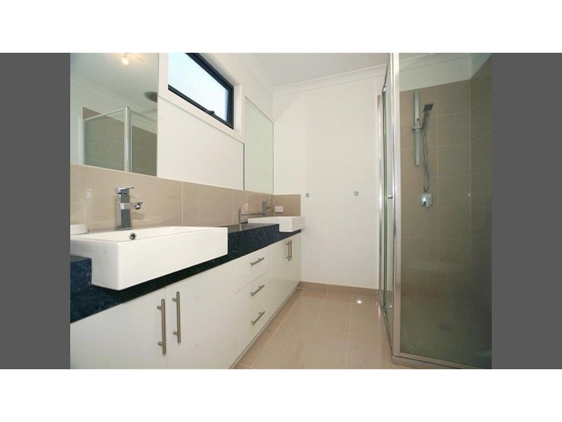 3/27 Jacaranda Drive, Carrum Downs VIC 3201