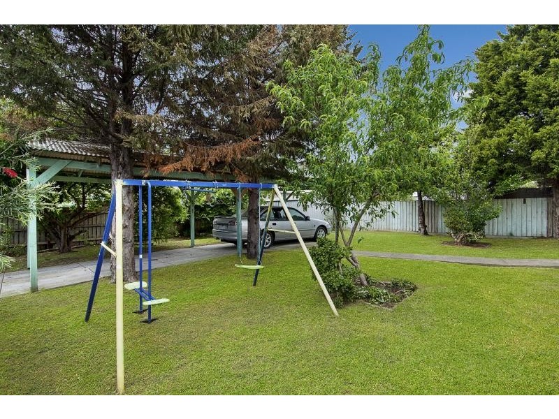 35 Herbert Road, Carrum Downs VIC 3201