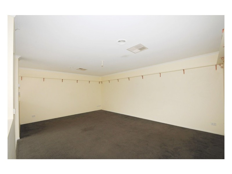 29 Postregna Way, Skye VIC 3977