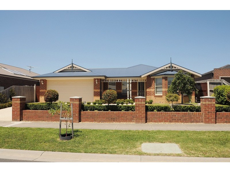 13 Alexandra Mews, Langwarrin VIC 3910