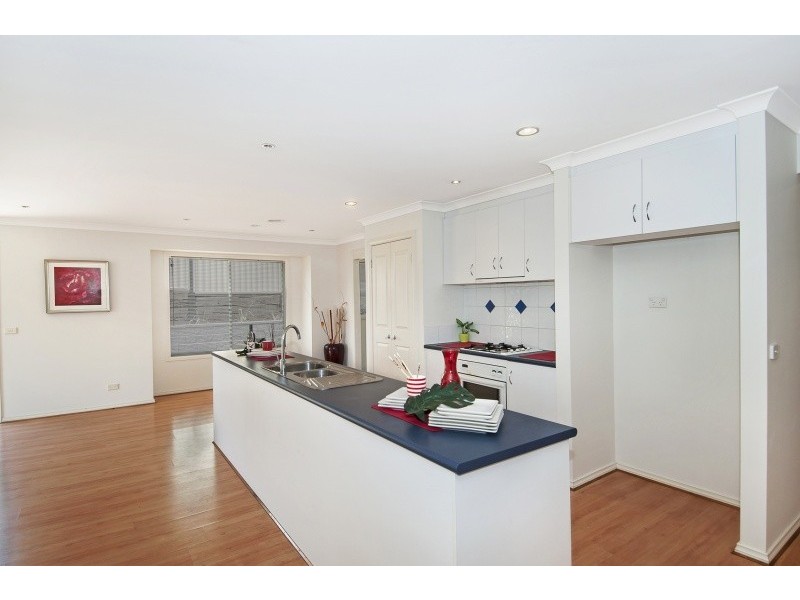 61 Clifton Park Drive, Carrum Downs VIC 3201