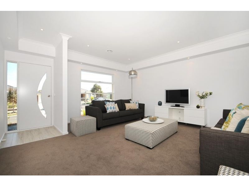 34 Sanoma Dve, Skye VIC 3977