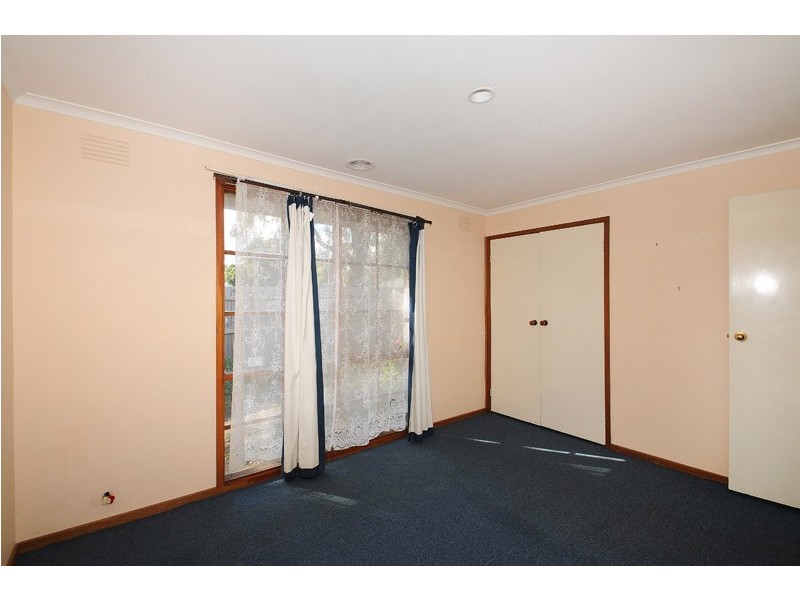 77 Lyrebird Drive, Carrum Downs VIC 3201