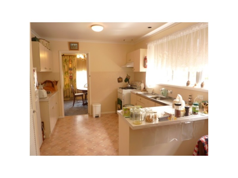 6 Misty Close, Frankston VIC 3199