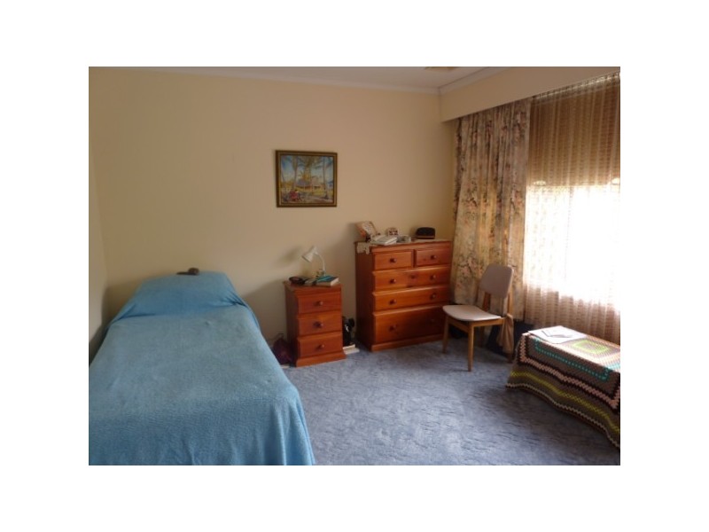 6 Misty Close, Frankston VIC 3199