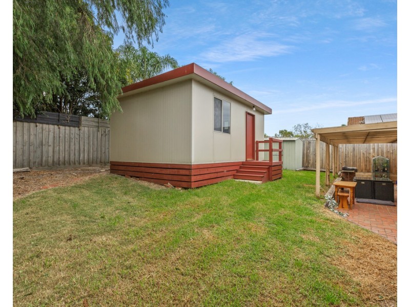 8 Marcella Place, Carrum Downs VIC 3201