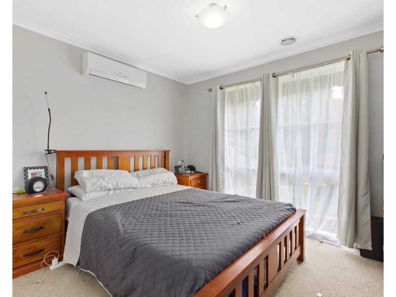 8 Marcella Place, Carrum Downs VIC 3201