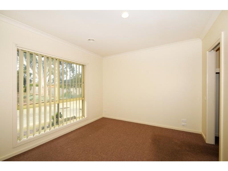 27/55 McClelland Drive, Skye VIC 3977