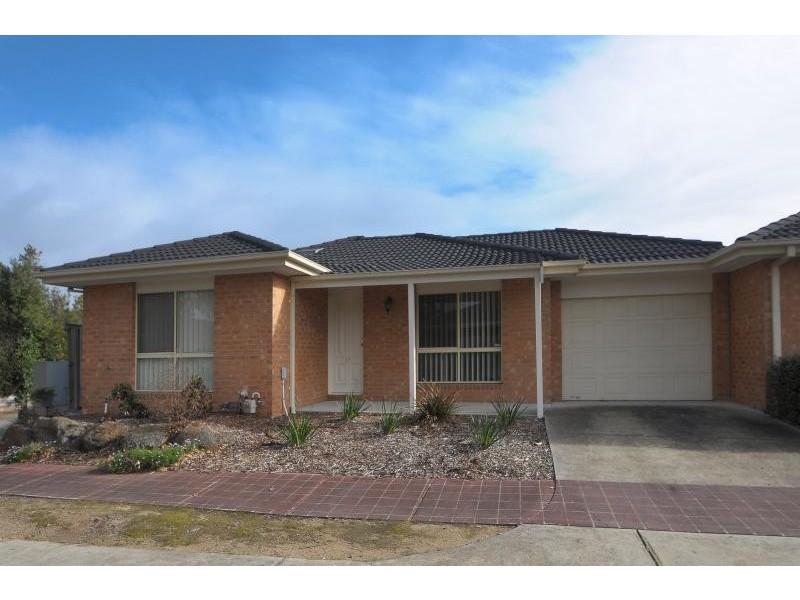 27/55 McClelland Drive, Skye VIC 3977