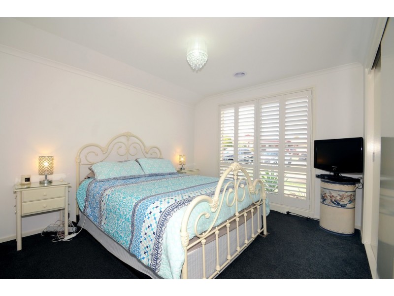 11 Goshawk Court, Carrum Downs VIC 3201