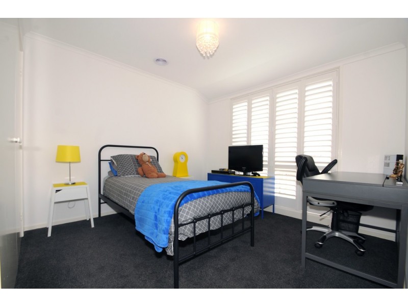 11 Goshawk Court, Carrum Downs VIC 3201