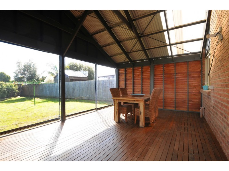 11 Goshawk Court, Carrum Downs VIC 3201