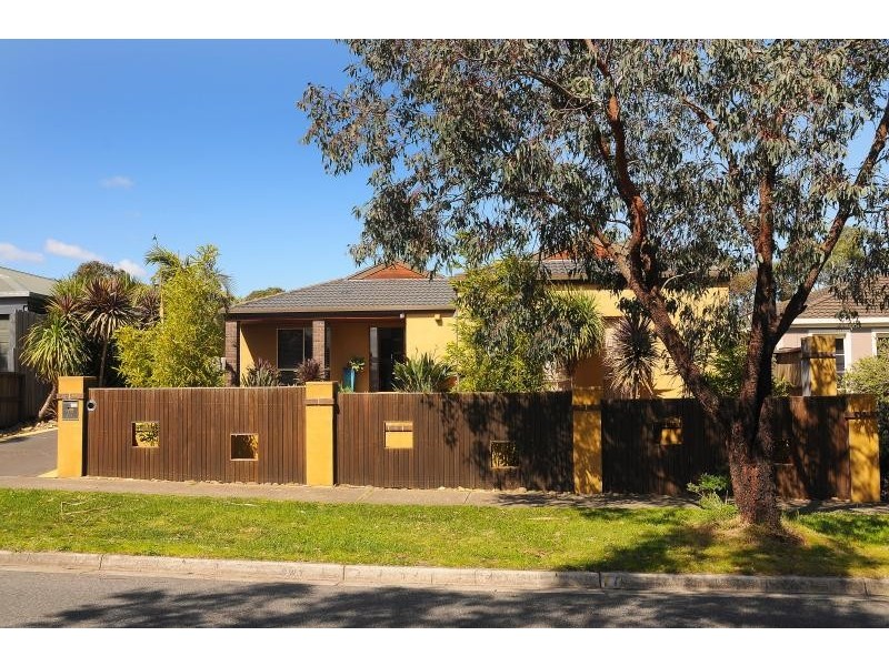 77 Gumnut Drive, Langwarrin VIC 3910