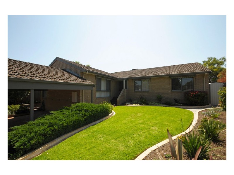 16 Zebrafinch Court, Carrum Downs VIC 3201