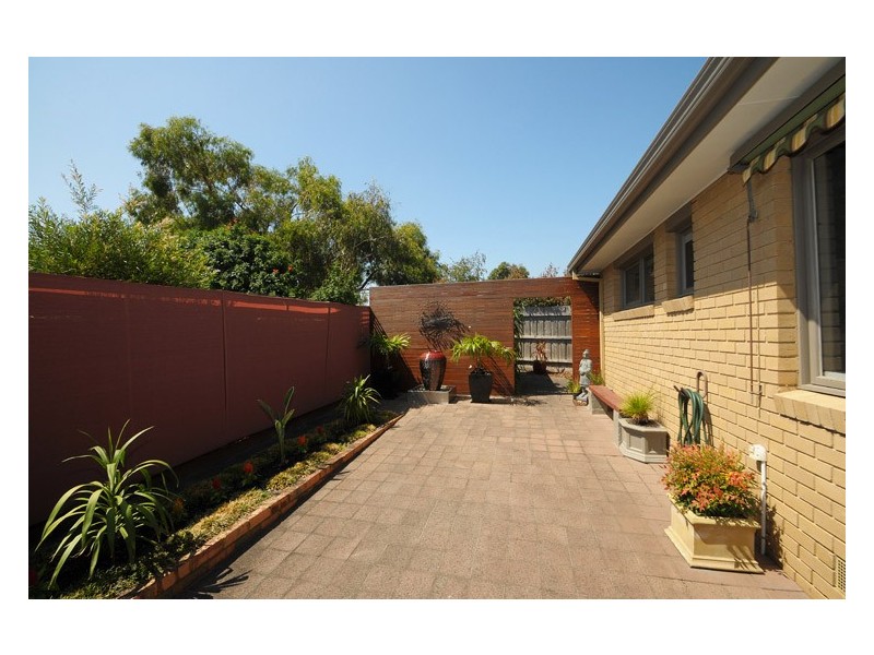 16 Zebrafinch Court, Carrum Downs VIC 3201