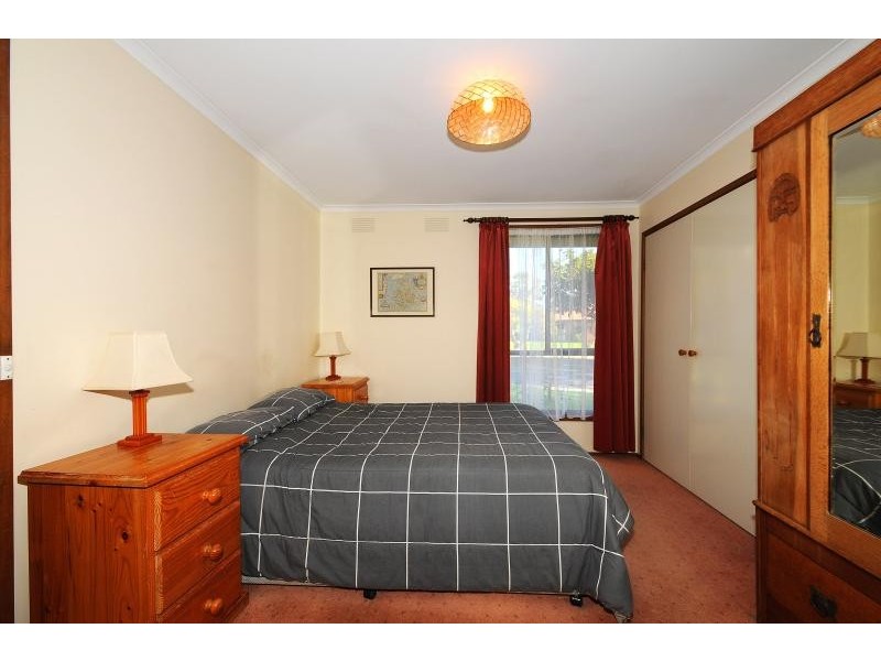 10 Grebe Court, Carrum Downs VIC 3201