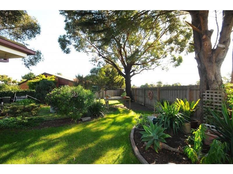 10 Grebe Court, Carrum Downs VIC 3201