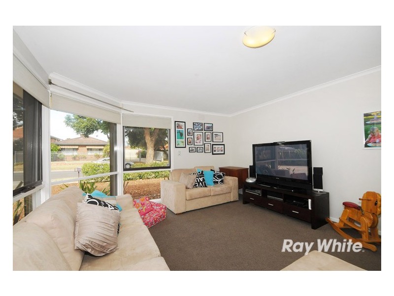 40 Paddington Avenue, Carrum Downs VIC 3201