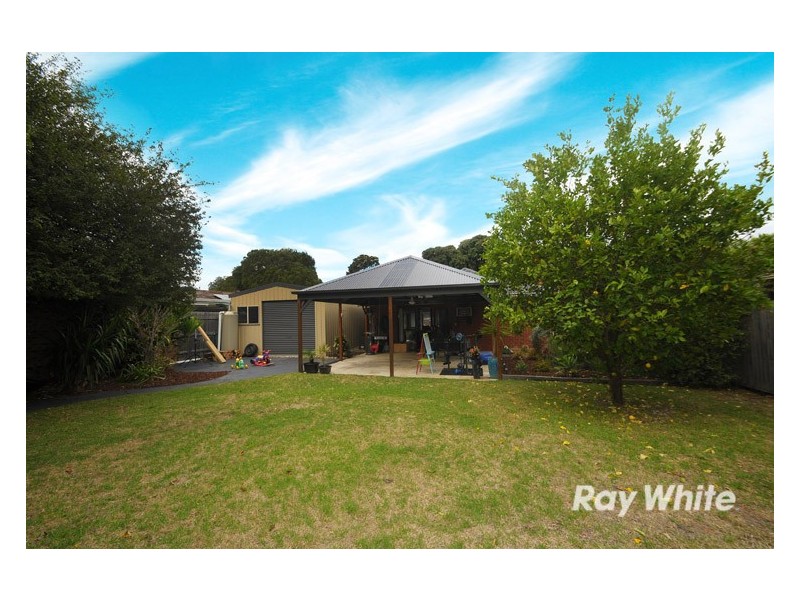 40 Paddington Avenue, Carrum Downs VIC 3201