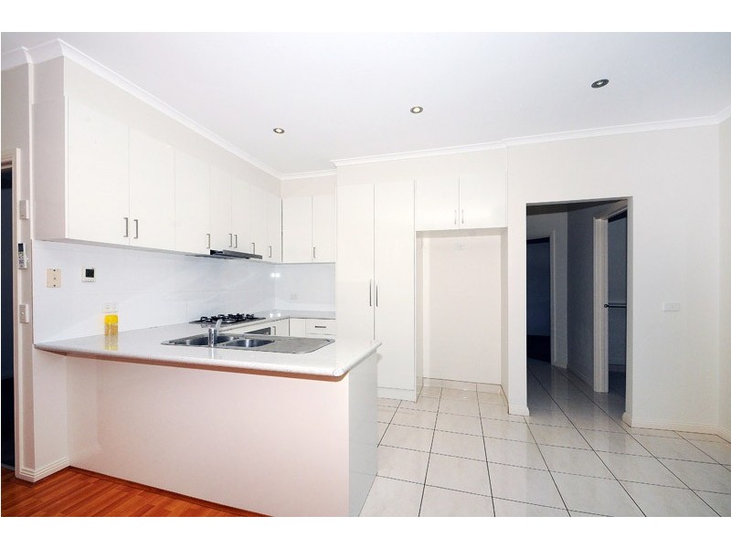 2/38 Rosemary Crescent, Frankston North VIC 3200