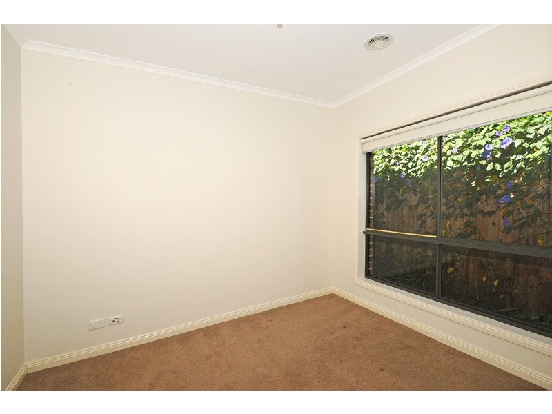 2/38 Rosemary Crescent, Frankston North VIC 3200