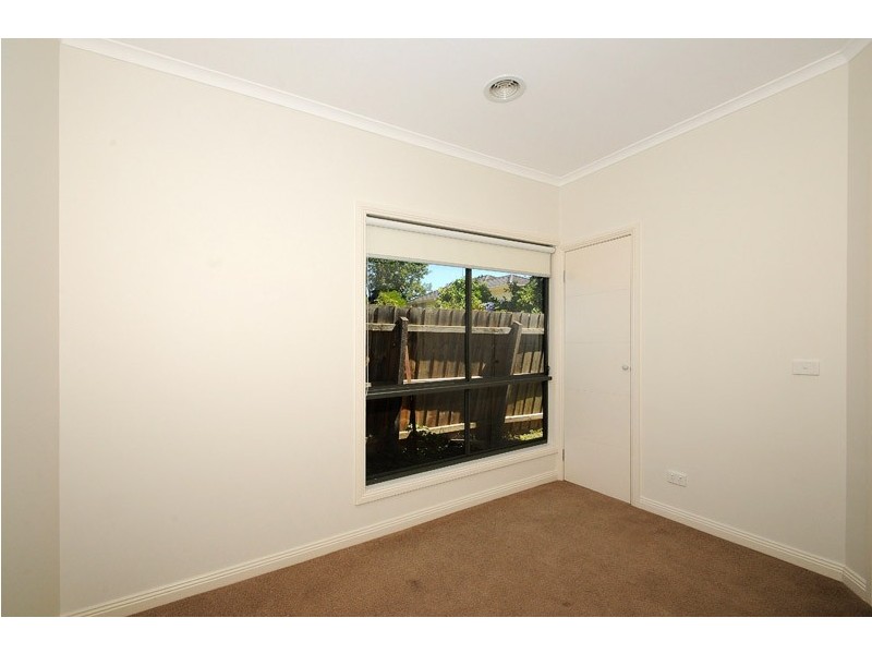 2/38 Rosemary Crescent, Frankston North VIC 3200