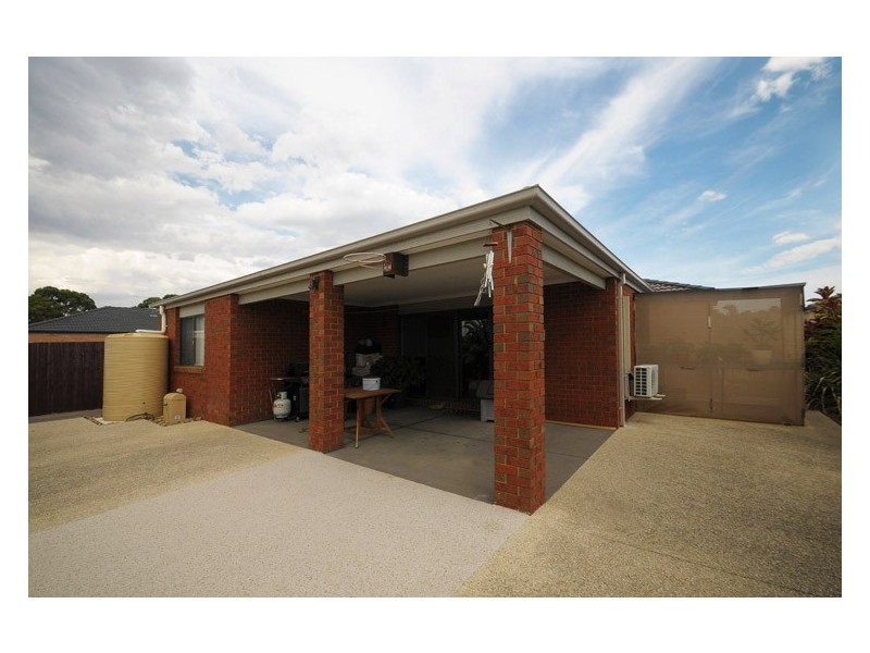 19 Scarlett Avenue, Carrum Downs VIC 3201