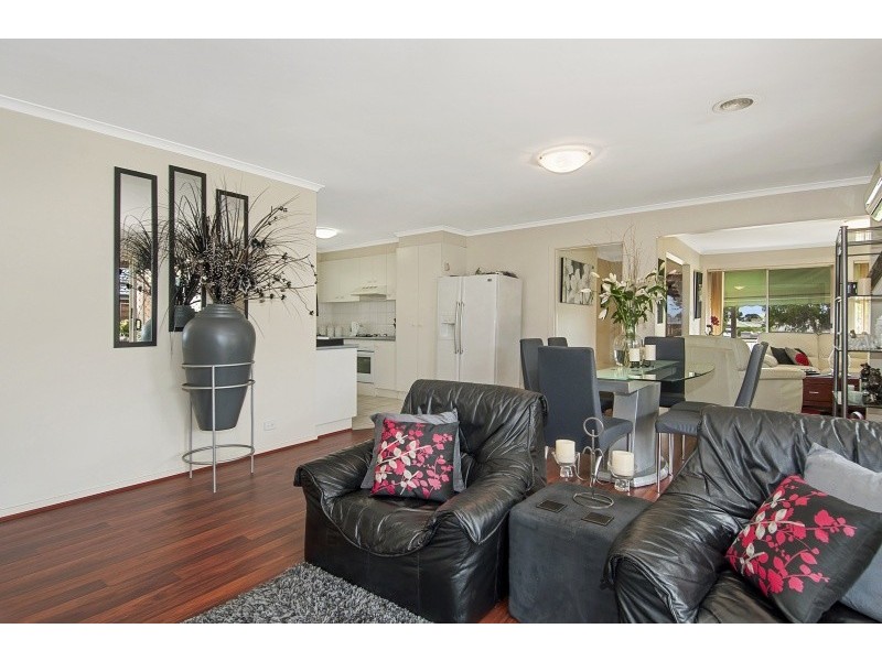 80 Oberon Drive, Carrum Downs VIC 3201